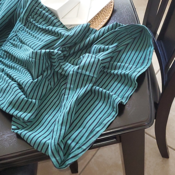 Old Navy Dress 💚 - Picture 10 of 11